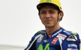 Valentino Rossi rinnova contratto con Yamaha